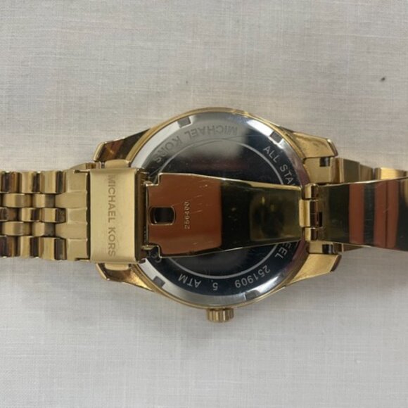 Michael Kors Gold Fluted Bezel Watch MK5909 - Picture 2 of 2